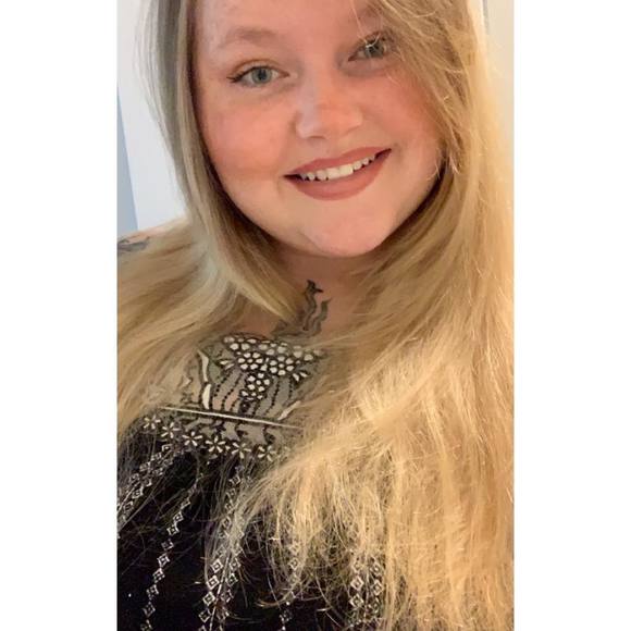 Meet your Posher, Kaitlyn - Picture 1 of 1